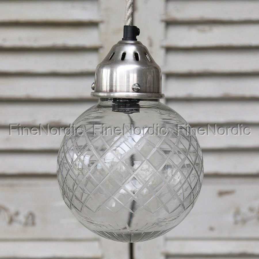 Chic Antique Lampe Kugle med Slibninger med Loftroset Glas Ø15 cm Chic Antique Lampe Kugle med Slibninger med Loftroset Glas Ø15 cm